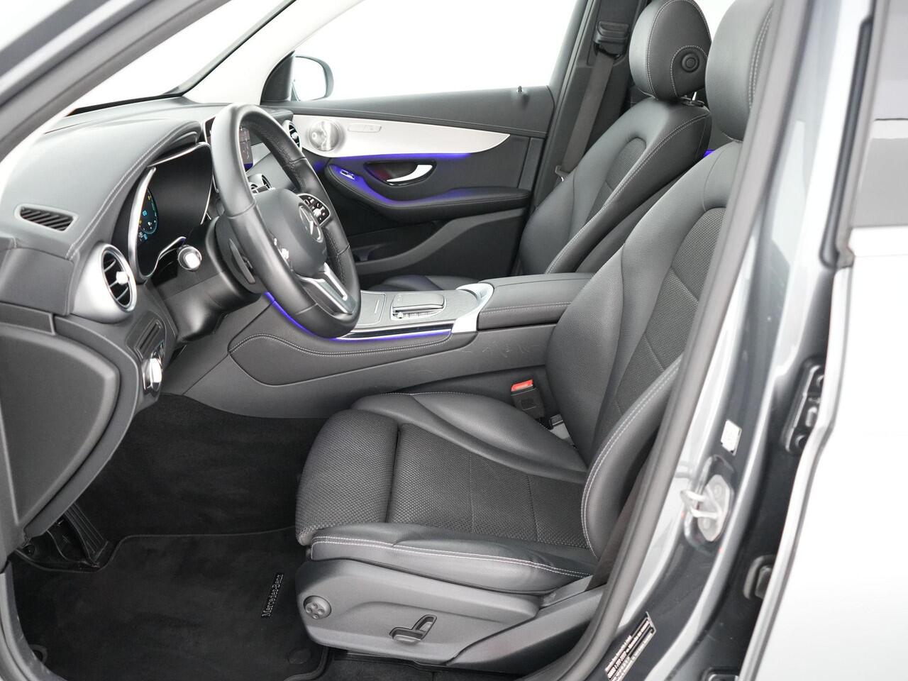 Mercedes-Benz GLC-KLASSE 300e 320pk 4MATIC Business Solution |BTW|dealer onderhouden|panoramadak|Burmester|elek. trekhaak|Apple Carplay|360 camera|stoelverwarming voor & achter|climate control|blind spot|