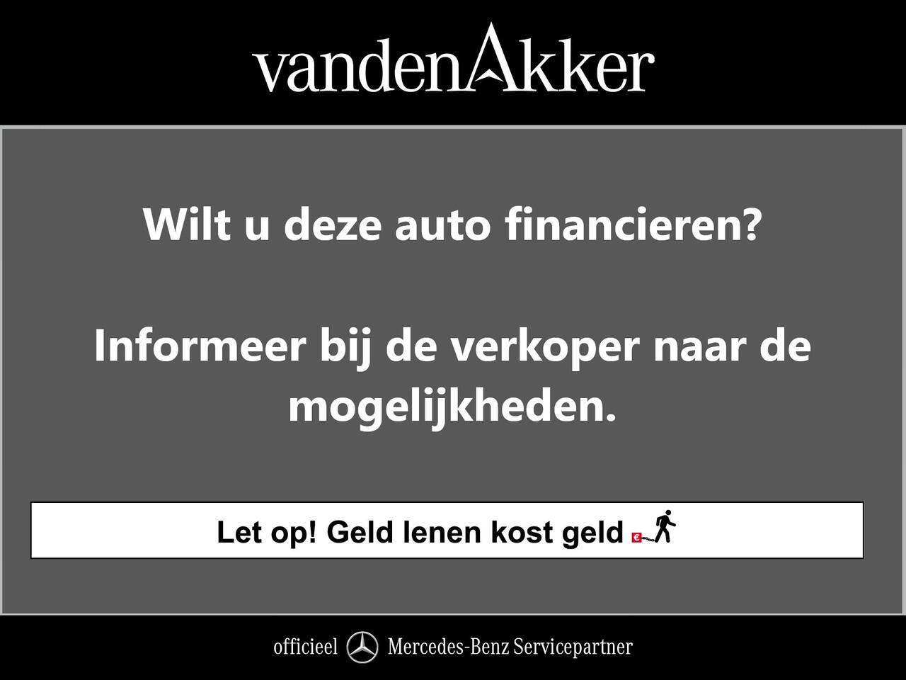 Mercedes-Benz GLC-KLASSE 300e AMG 4Matic // Trekhaak // Distronic // Panoramadak // 360 Camera // Memory // Night Pakket // Digital Light