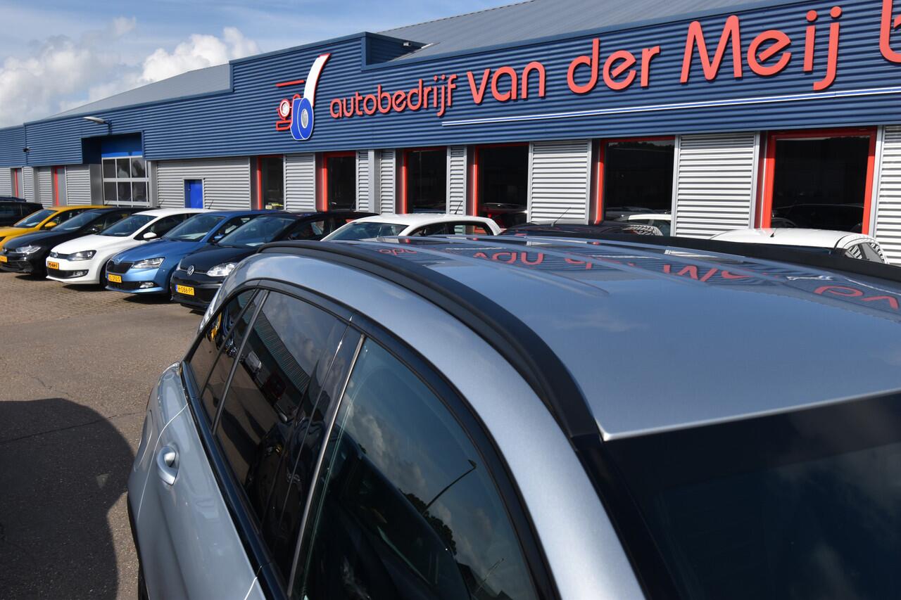 Mercedes-Benz GLC-KLASSE 300de 4MATIC , EL TREKHAAK , NAVI , LED KOPL , CLIMATR , A UITRIJ CAM , PDC V+A ,