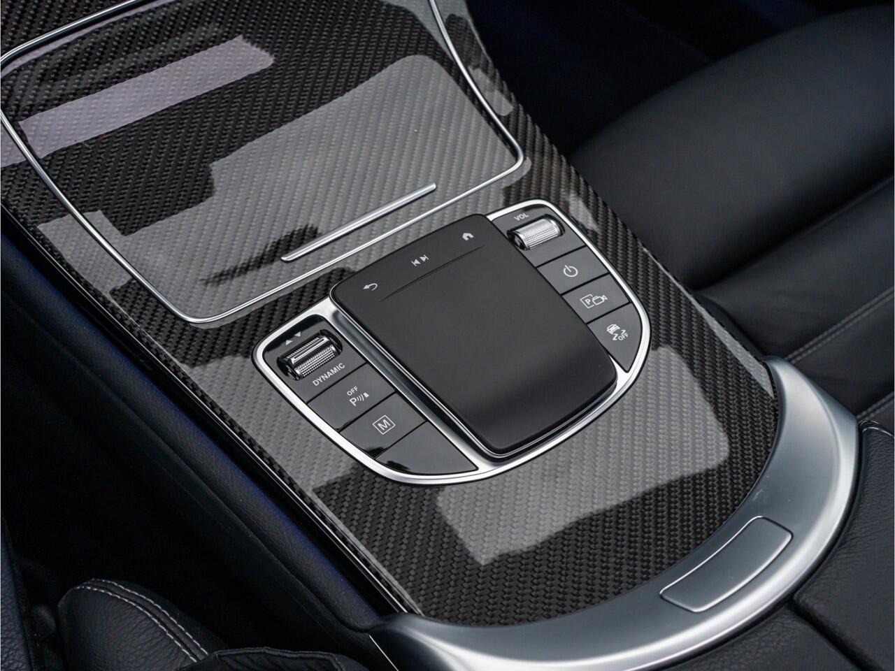 Mercedes-Benz GLC-KLASSE Coupé 300e 4MATIC Premium Plus PANO TREKHAAK 360 CAMERA NIGHT PAKKET TREEPLANKEN ELEK STOELEN