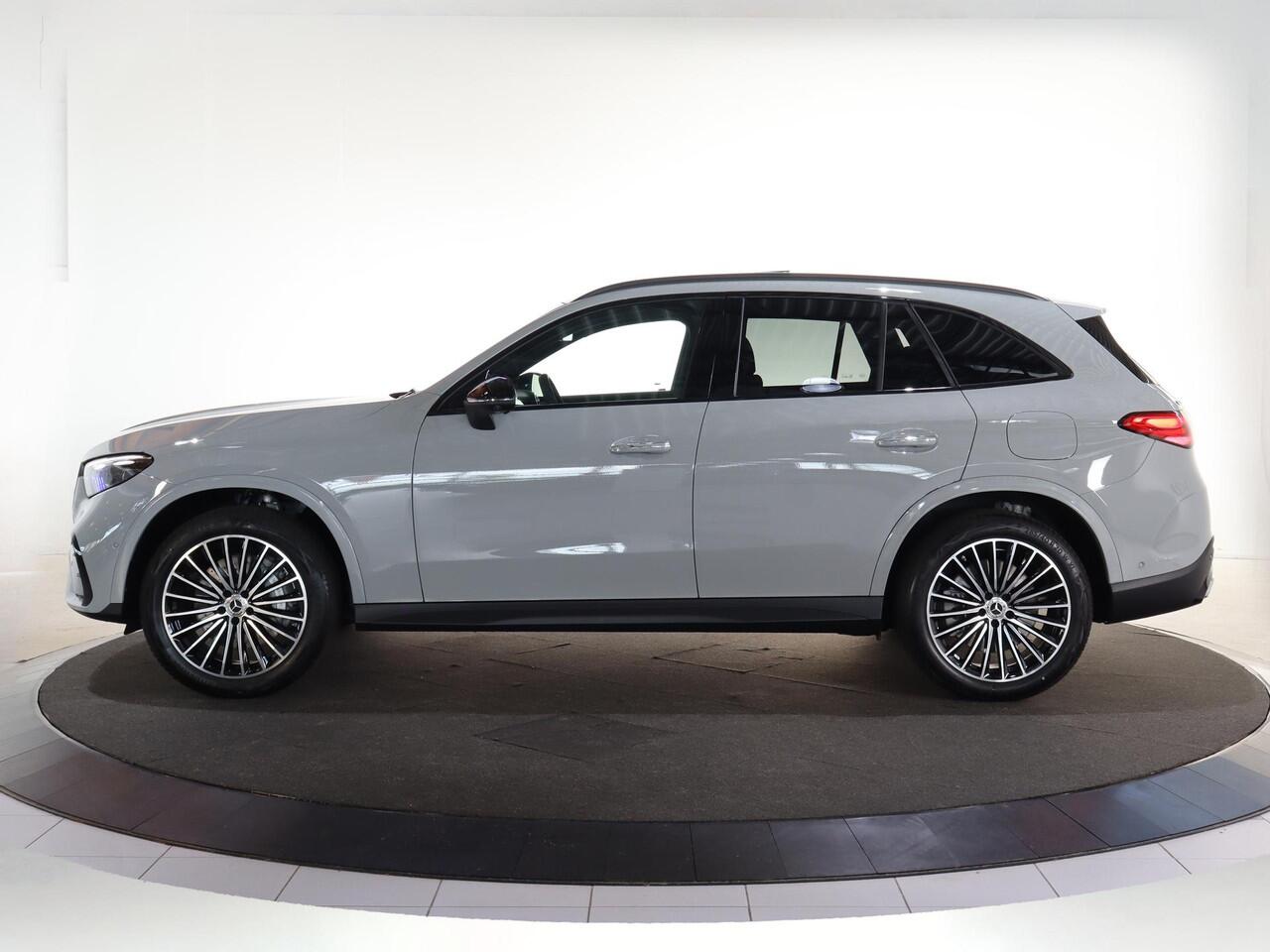 Mercedes-Benz GLC-KLASSE 300e 4MATIC Sport Edition | Panoramaschuifdak | Premium Plus | Night | Rijassistentiepakket Plus | Burmester | Trekhaak