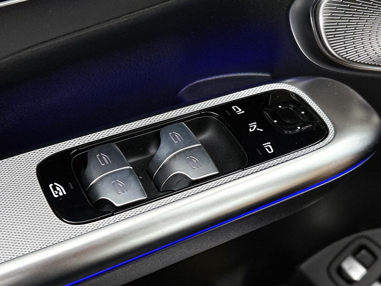 Mercedes-Benz GLC-KLASSE 300e 4MATIC Sport Edition | Trekhaak | Nightpakket | AMG Premium Plus | Rijassistentiepakket Plus | Memorypakket | URBAN GUARD voertuigbescherming plus | Winter pakket | KEYLESS GO-comfortpakket | Parkeerpakket met 360°-camera |