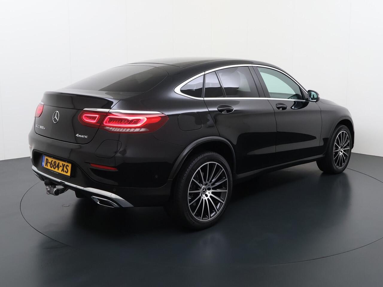 Mercedes-Benz GLC-KLASSE Coupé 300 e 4MATIC AMG line | Rijassistentie Trekhaak