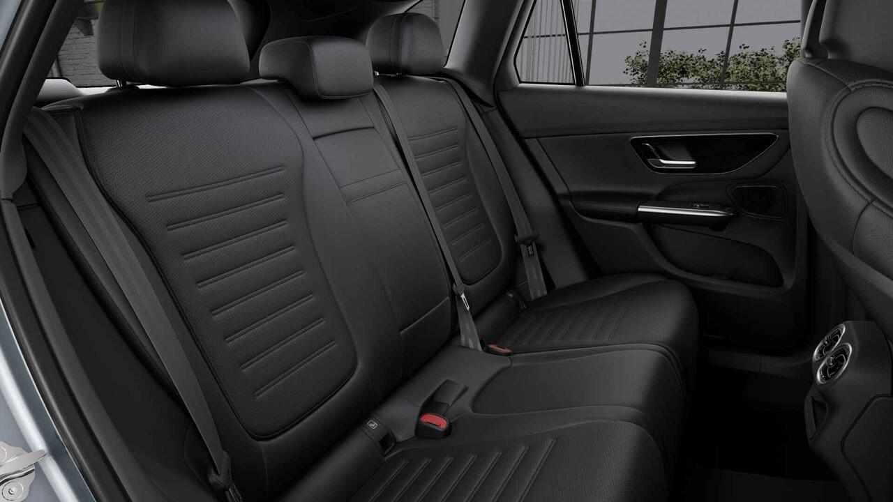 Mercedes-Benz GLC-KLASSE 300e 4MATIC Sport Edition | Panoramaschuifdak | Premium pakket | Nightpakket | 360° camera | Dodehoekassistent | DIGITAL LIGHT |