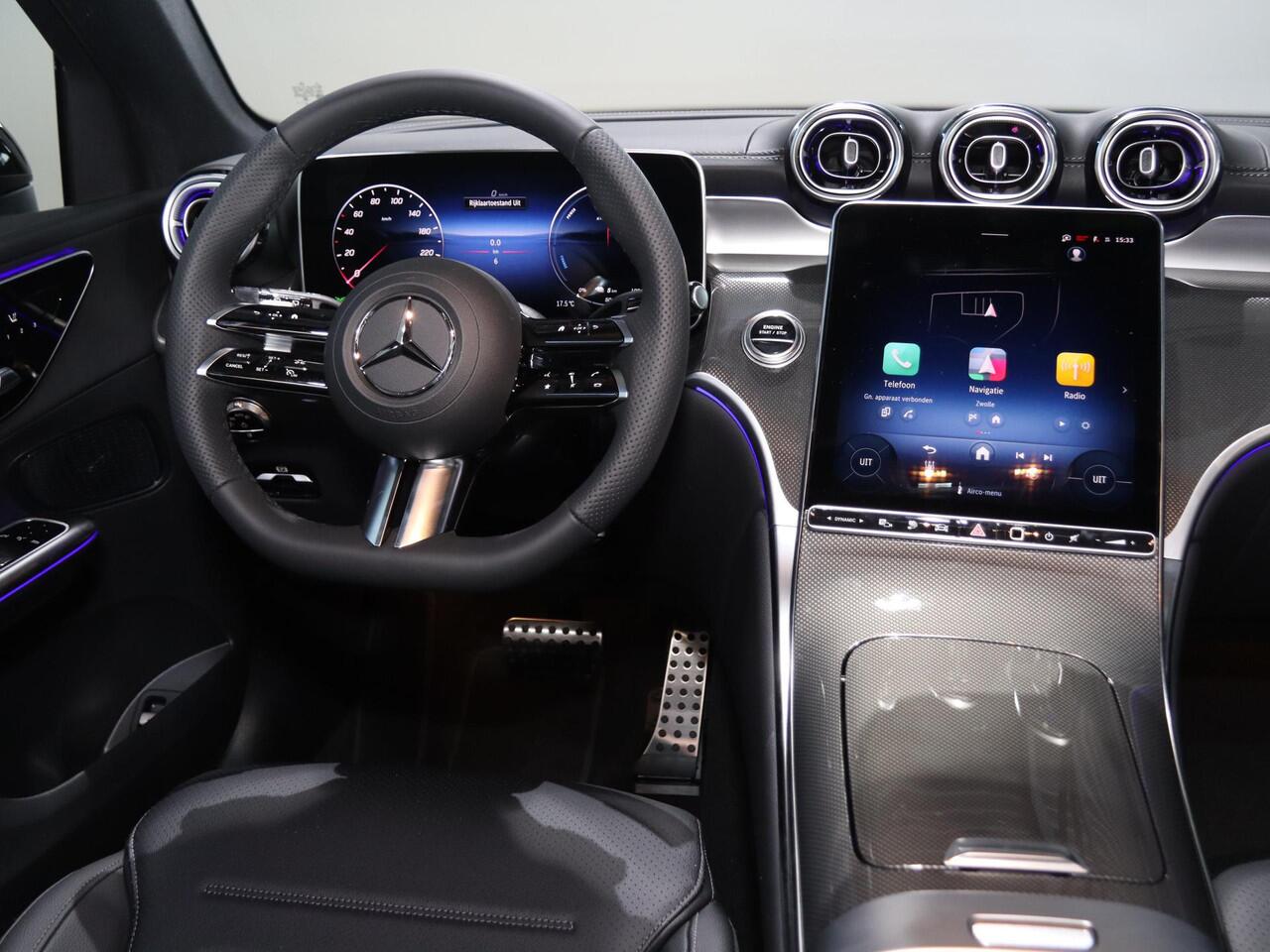 Mercedes-Benz GLC-KLASSE 300e 4MATIC Sport Edition | Panoramaschuifdak | Premium pakket | Nightpakket | 360° camera | Dodehoekassistent | DIGITAL LIGHT | Trekhaak |