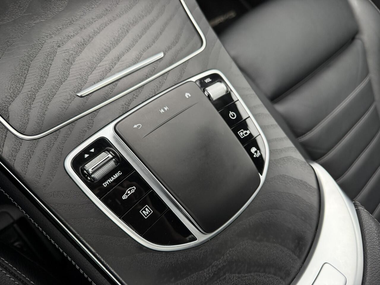 Mercedes-Benz GLC-KLASSE Coupé GLC 300e 4MATIC - AMG - Luchtvering - Burmester