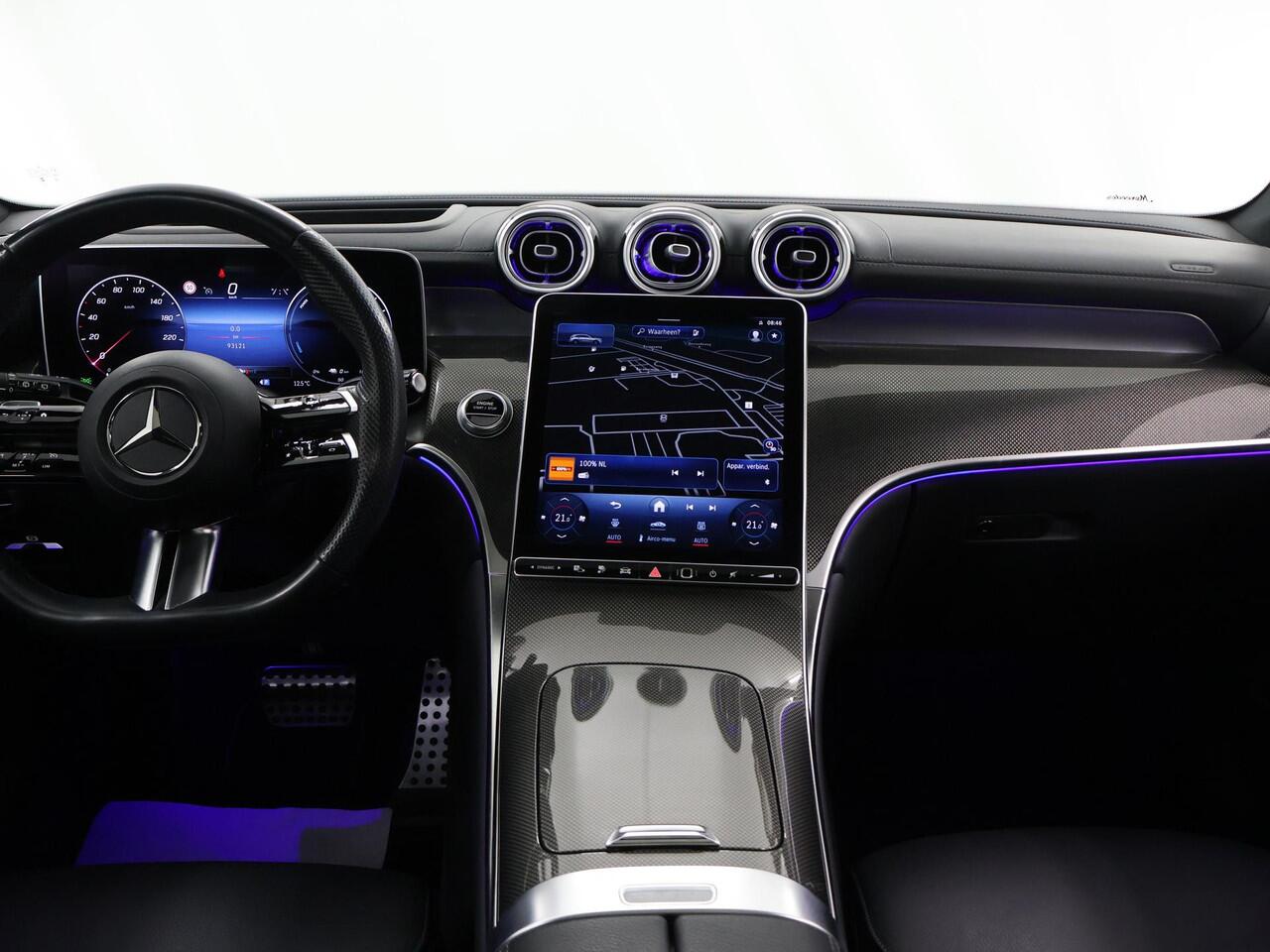 Mercedes-Benz GLC-KLASSE 300e 4MATIC AMG Night | Lederen bekleding | Panoramadak | Headup | Memory | Digital Light | 360 graden camera |