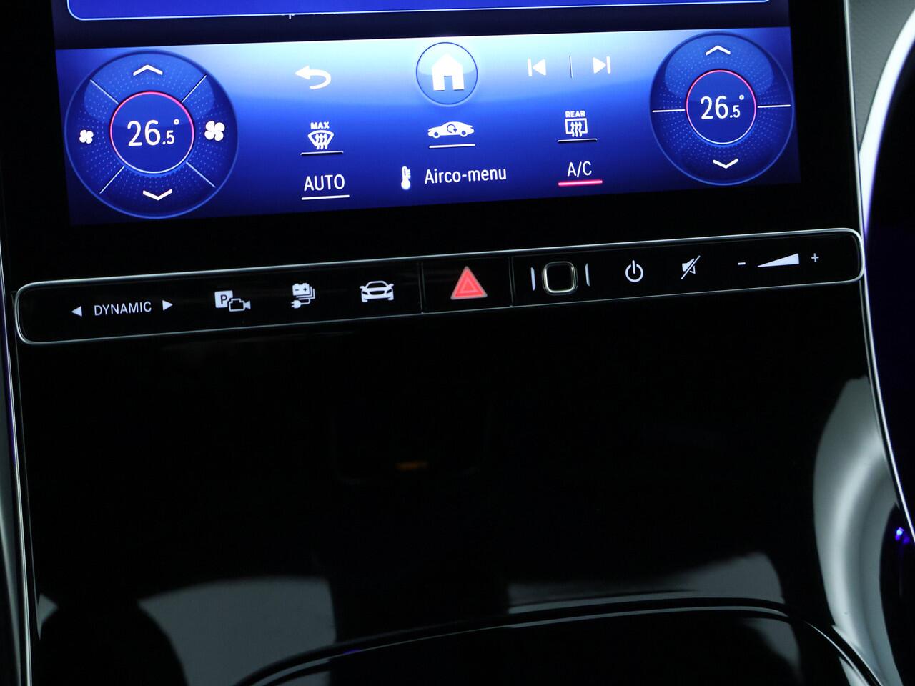 Mercedes-Benz GLC-KLASSE Coupé 300 e 4M AMG Plug-In Hybride | AMG Styling | Trekhaak | LED Koplampen | Achteruitrijcamera | Easy-Pack Achterklep | Keyless-Go | Inclusief 24 maanden MB Certified garantie voor Europa.