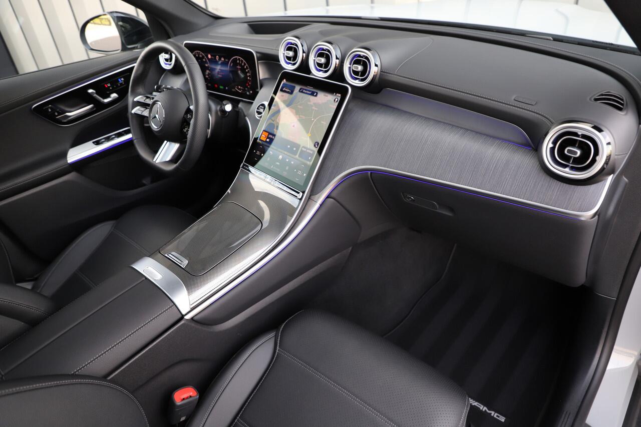 Mercedes-Benz GLC-KLASSE 400e AMG 4-Matic | 381PK | Pano | Massage | Keyles-go | Head-up | Sfeerverlichting | Burmester | Distronic+ | Memory | Stoelkoeling | 2024.