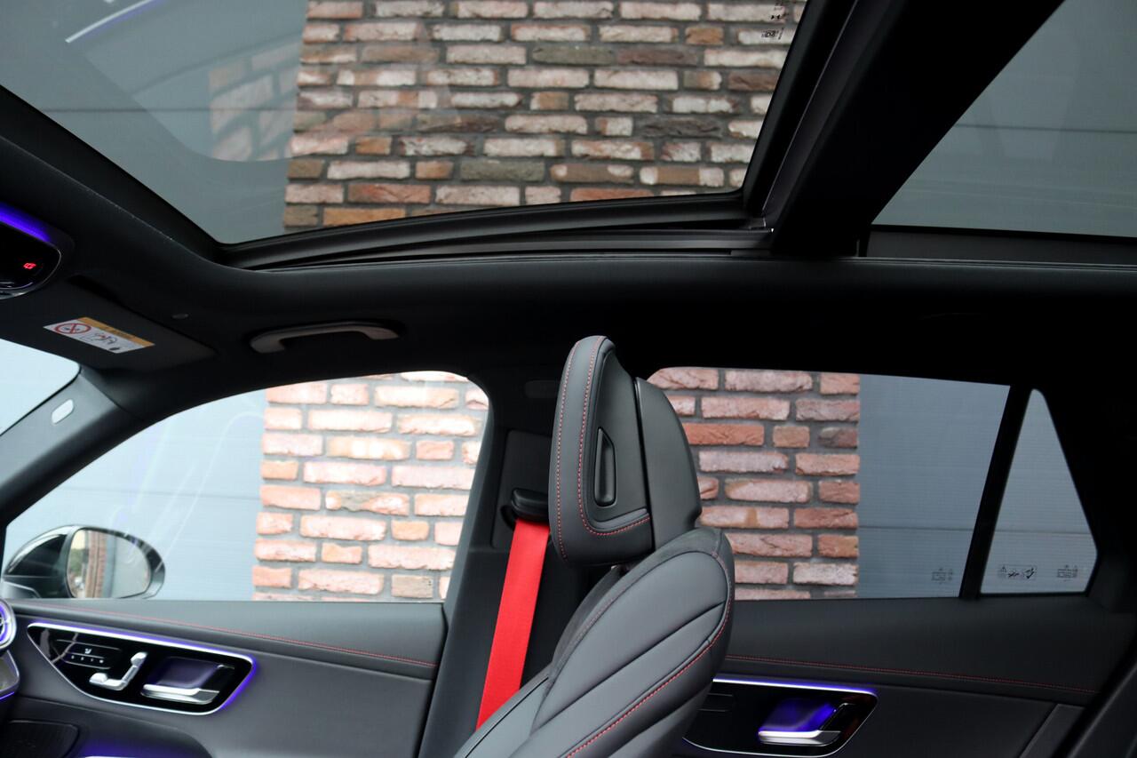 Mercedes-Benz GLC-KLASSE AMG 43 4MATIC+ Premium Aut9 | AMG Drive Unit | Distronic+ | Trekhaak | Memory | Digital Light | Panoramadak | Standkachel | Keyless Go | Surround Camera | Stoelverwarming Achter |