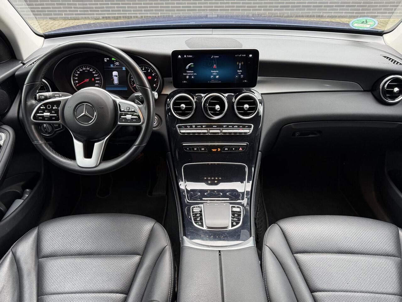 Mercedes-Benz GLC-KLASSE 200 Business Solution Limited Automaat / NL auto / Trekhaak Afneembaar (2000KG) / Navigatie / Facelift / Camera / Cruise Control / Stoelverwarming / Android&Apple Carplay / BSW / Origineel Nederlands NAP