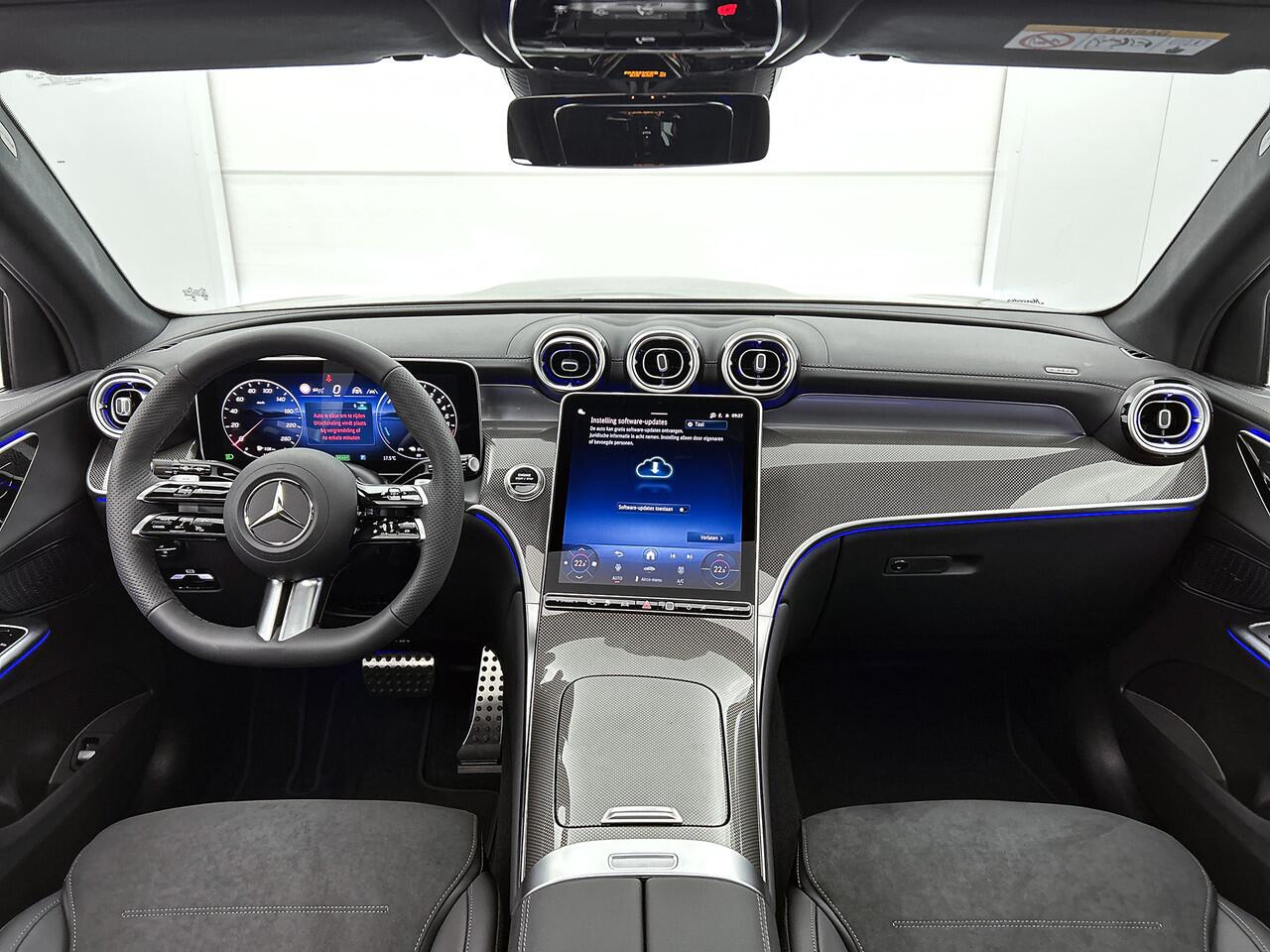 Mercedes-Benz GLC-KLASSE 300e 4MATIC Sport Edition | Premium pakket | Trekhaak | Rijassistentiepakket Plus | Nightpakket | Winter pakket | DIGITAL LIGHT | Parkeerpakket met 360°-camera | MBUX augmented reality |