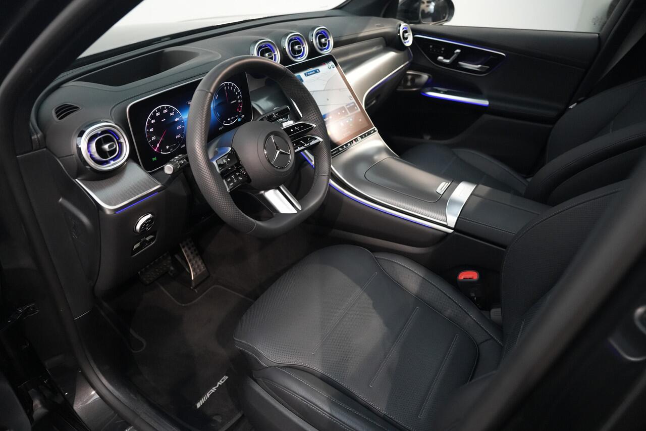 Mercedes-Benz GLC-KLASSE 300e 4MATIC AMG Premium+ ? LUCHTVERING ? ACHTERAS BESTURING ? PANO ? BURMESTER ? HEAD-UP