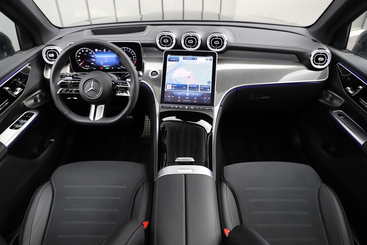 Mercedes-Benz GLC-KLASSE 300e AMG 4-Matic | 313PK | Pano | Head-up | Sfeerverlichting | Burmester | Memory | Stuurwielverw. | Keyles-go | 2024.