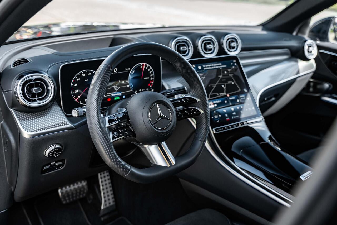 Mercedes-Benz GLC-KLASSE Coupé 300e 4MATIC AMG Line |Pano |Achterasbesturing |Luchtvering |360° |Burmester |Head-up |Trekhaak |ACC
