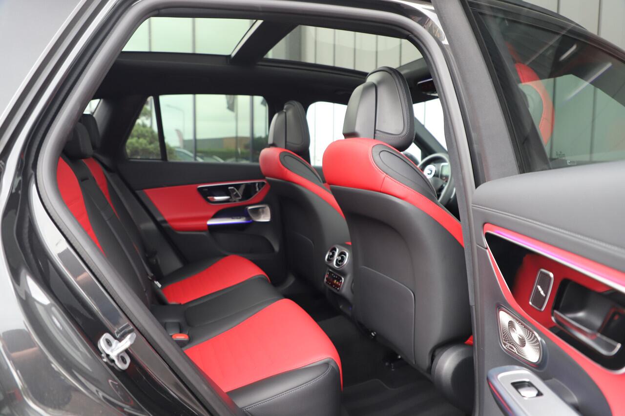 Mercedes-Benz GLC-KLASSE 300e AMG 4-Matic | 313PK | Achterasbesturing | Luchtvering | Head-up | Pano | Keyles-go | Sfeerverlichting | Distronic | Burmester | Carbon | 2023.