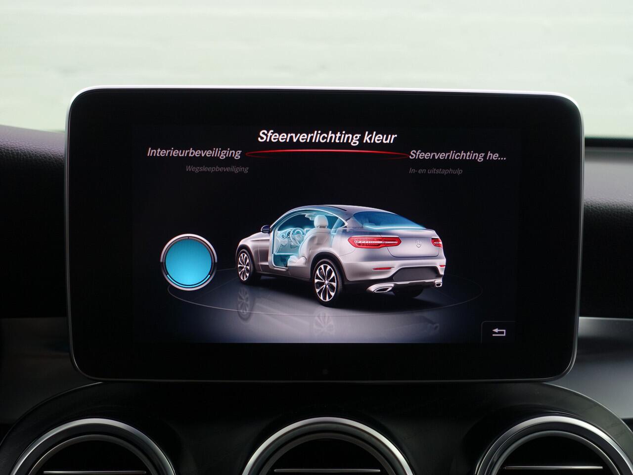 Mercedes-Benz GLC-KLASSE Coupé 250 4MATIC AMG Night Edition Premium Plus Aut- Schuifdak, Burmster, Memory, 360 camera, Treeplanken, Sfeerverlichting