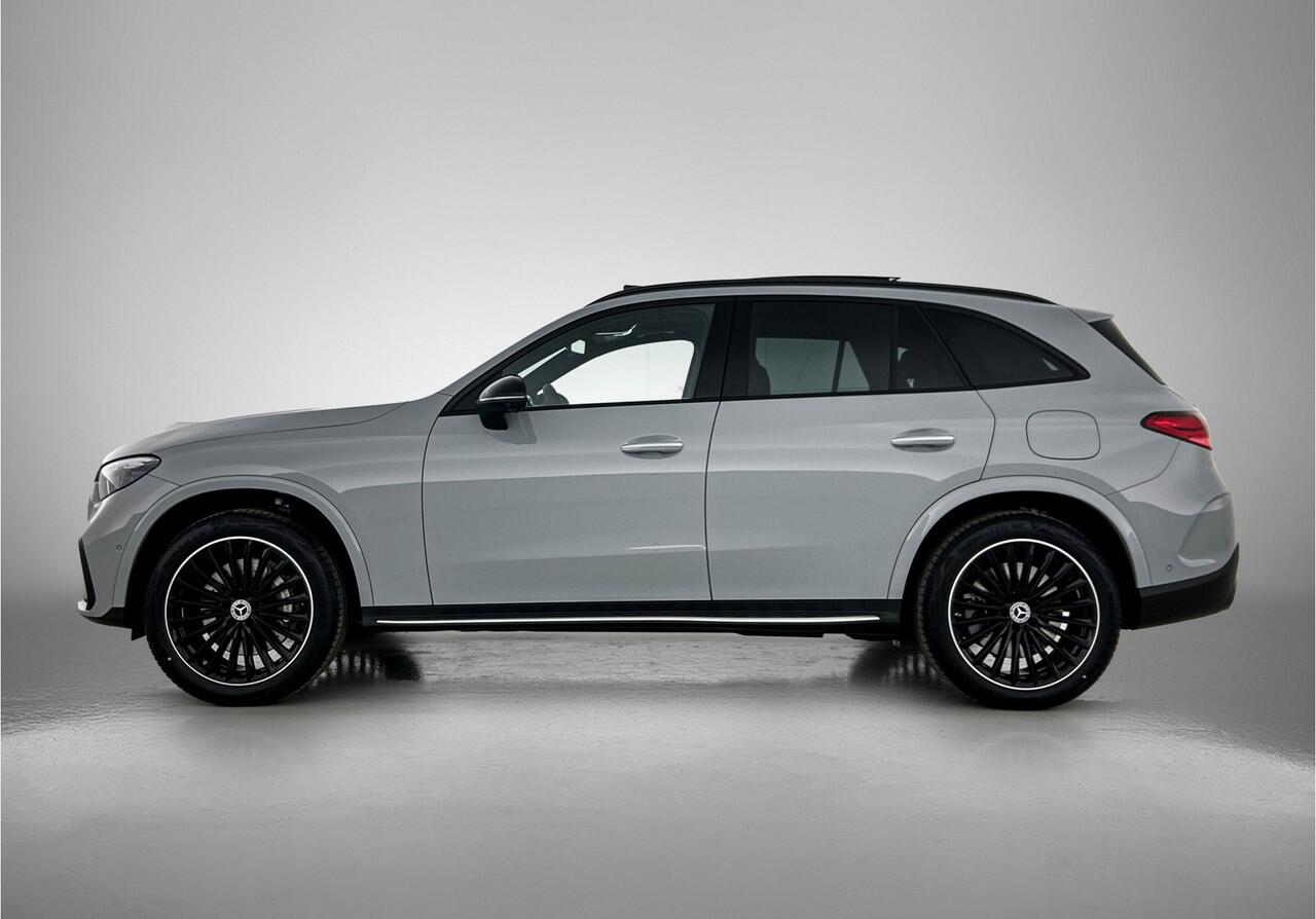 Mercedes-Benz GLC-KLASSE 300e 4MATIC Sport Edition | Premium pakket | Trekhaak | Treeplanken | Rijassistentiepakket Plus | Nightpakket | 20'' multispaaks velgen | DIGITAL LIGHT | 360°-camera | Memorypakket | Augmented Reality navigatie |