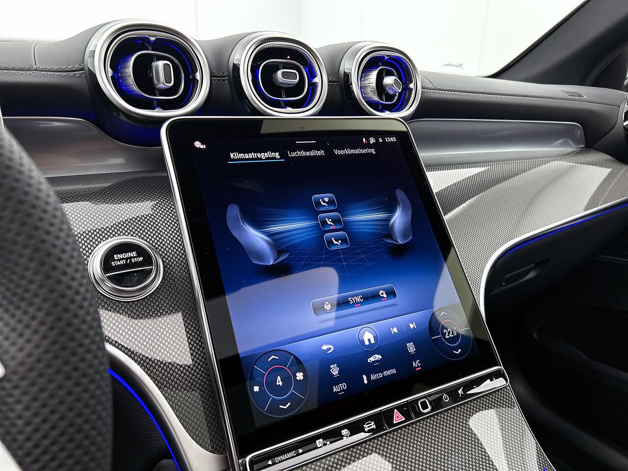 Mercedes-Benz GLC-KLASSE 300e 4MATIC Sport Edition | Premium Pakket | Nightpakket | Trekhaak | Rijassistentiepakket Plus | Winterpakket | 20 inch AMG velgen | 360°-camera | Augmented reality voor navigatie | DIGITAL LIGHT |