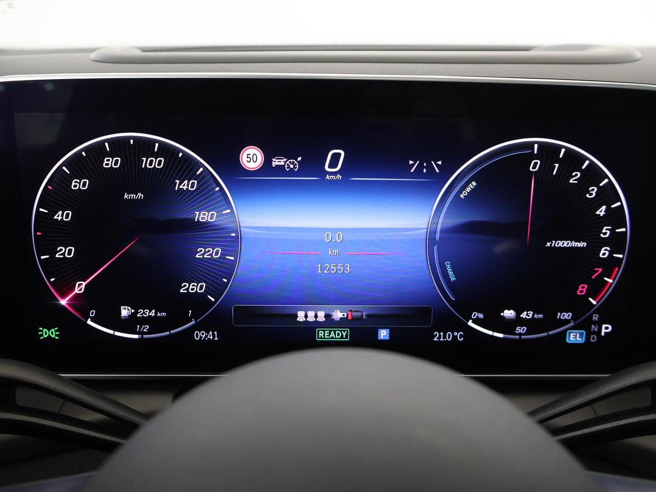 Mercedes-Benz GLC-KLASSE 300e 4MATIC AMG Line | Panoramadak | Head up display | Distronic | Advanced sound system |