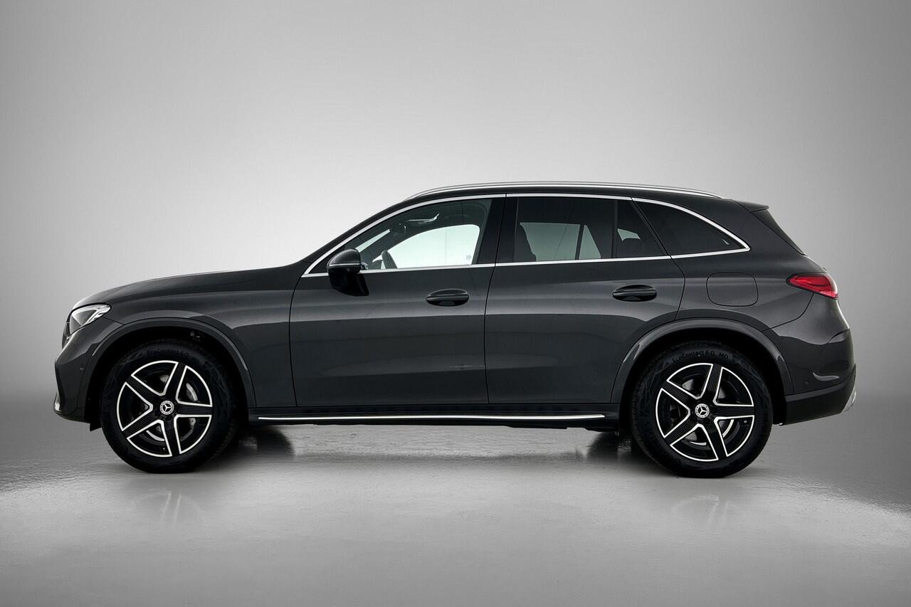 Mercedes-Benz GLC-KLASSE 300e 4MATIC AMG Line Techniek Achterassturing, Leder, Distronic, Luchtvering