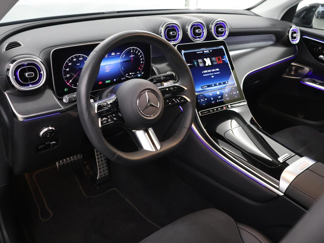 Mercedes-Benz GLC-KLASSE 300e 4MATIC AMG Line | Premium | 360 camera | Trekhaak | Panoramadak | Night pakket | Rij assistentiepakket | Burmester |