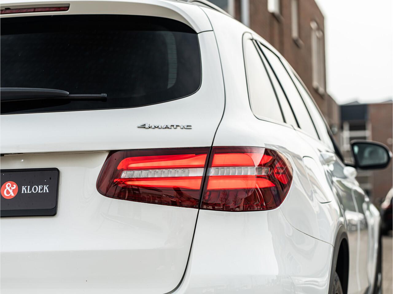 Mercedes-Benz GLC-KLASSE 250 4MATIC Sport Edition Premium AMG CAMERA NIGHT PAKKET 19 INCH HIGH LED TREEPLANKEN