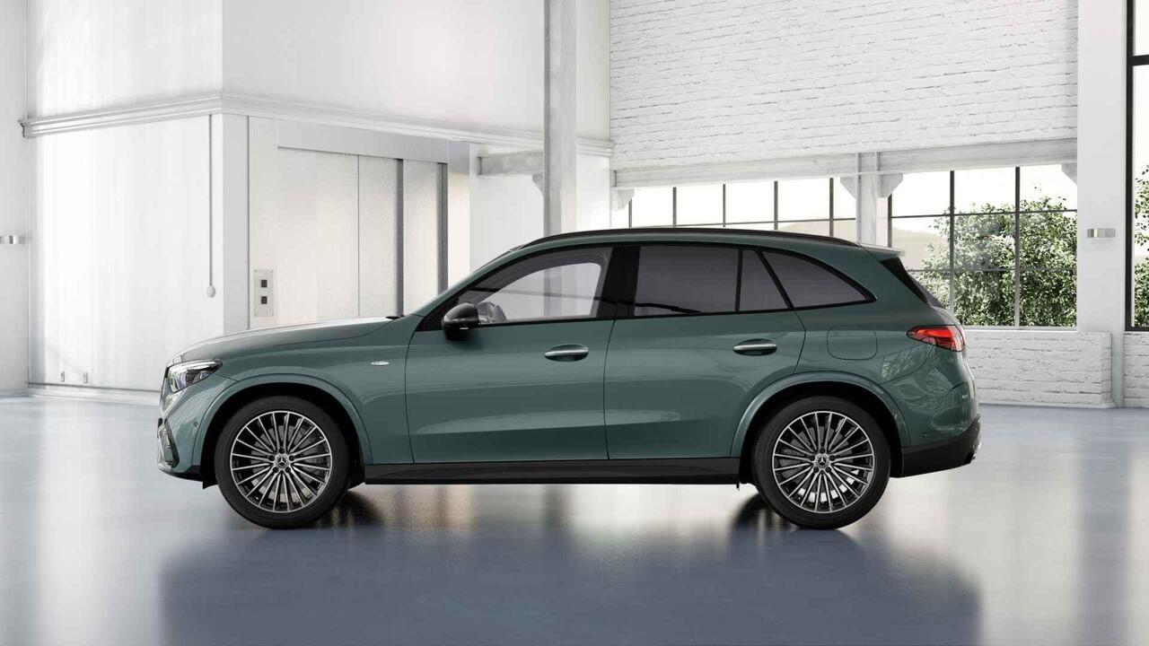 Mercedes-Benz GLC-KLASSE 300e 4MATIC Sport Edition | Panoramaschuifdak | Premium Plus | Night | Head-up | Rijassistentiepakket Plus | Trekhaak | Burmester |