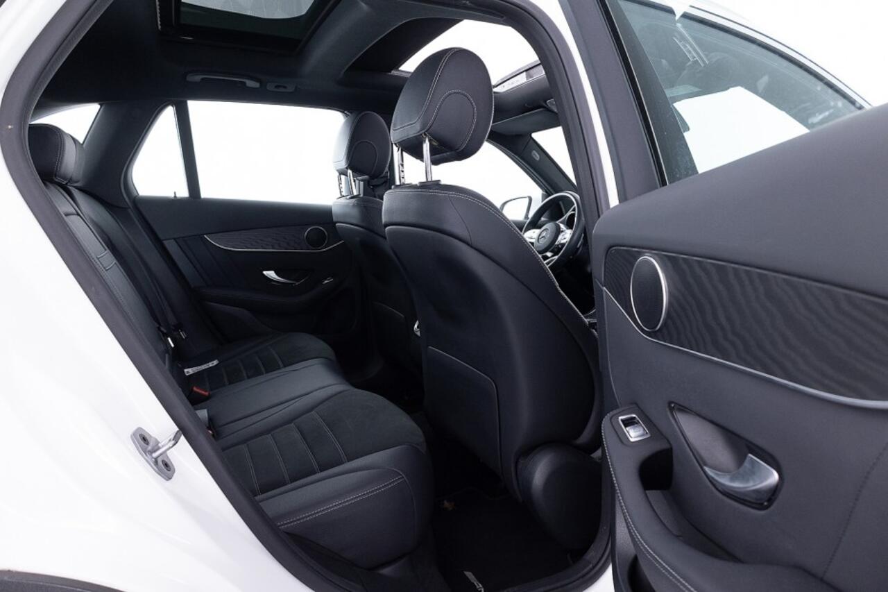 Mercedes-Benz GLC-KLASSE 300 de 4MATIC Premium Plus | PANORAMADAK | EL. STOELEN | Full LED | PHEV Plug-in Hybrid DIESEL