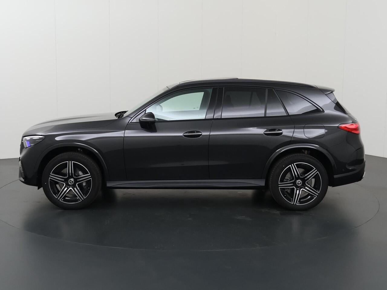 Mercedes-Benz GLC-KLASSE 400e 4MATIC Sport Edition | Panoramaschuifdak | Premium pakket | DIGITAL LIGHT | 20" AMG-velgen