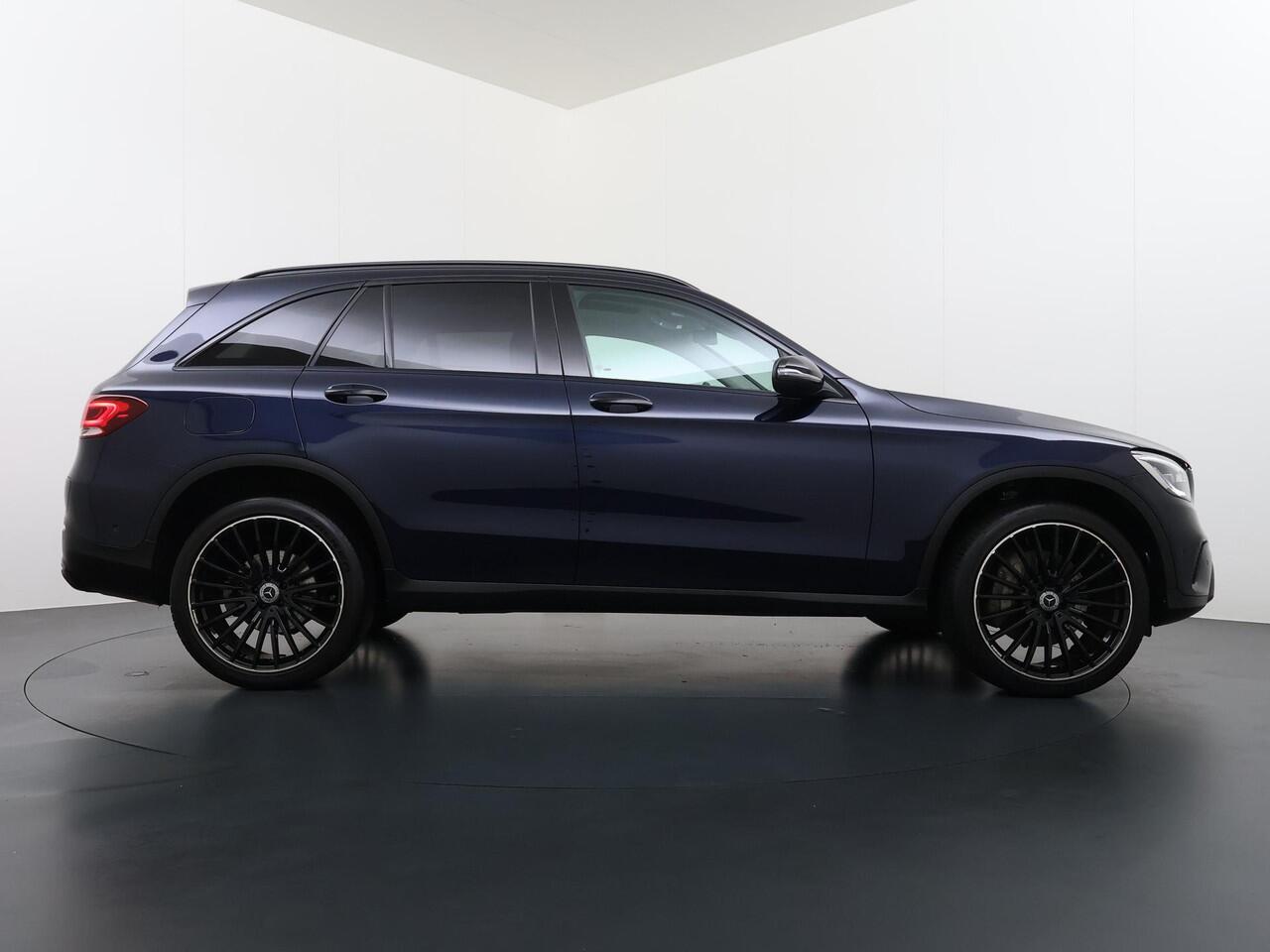 Mercedes-Benz GLC-KLASSE 300e 4MATIC Premium Plus | PHEV PLUG-IN HYBRIDE | MEGA VETTE AUTO | PANORAMA DAK | 20INCH | CAMERA | ELEKTRISCHE KLEP | KEYLESS ENTRY + START | DODEHOEK | RIJKLAAR + 12 MND BOVAG GARANTIE!