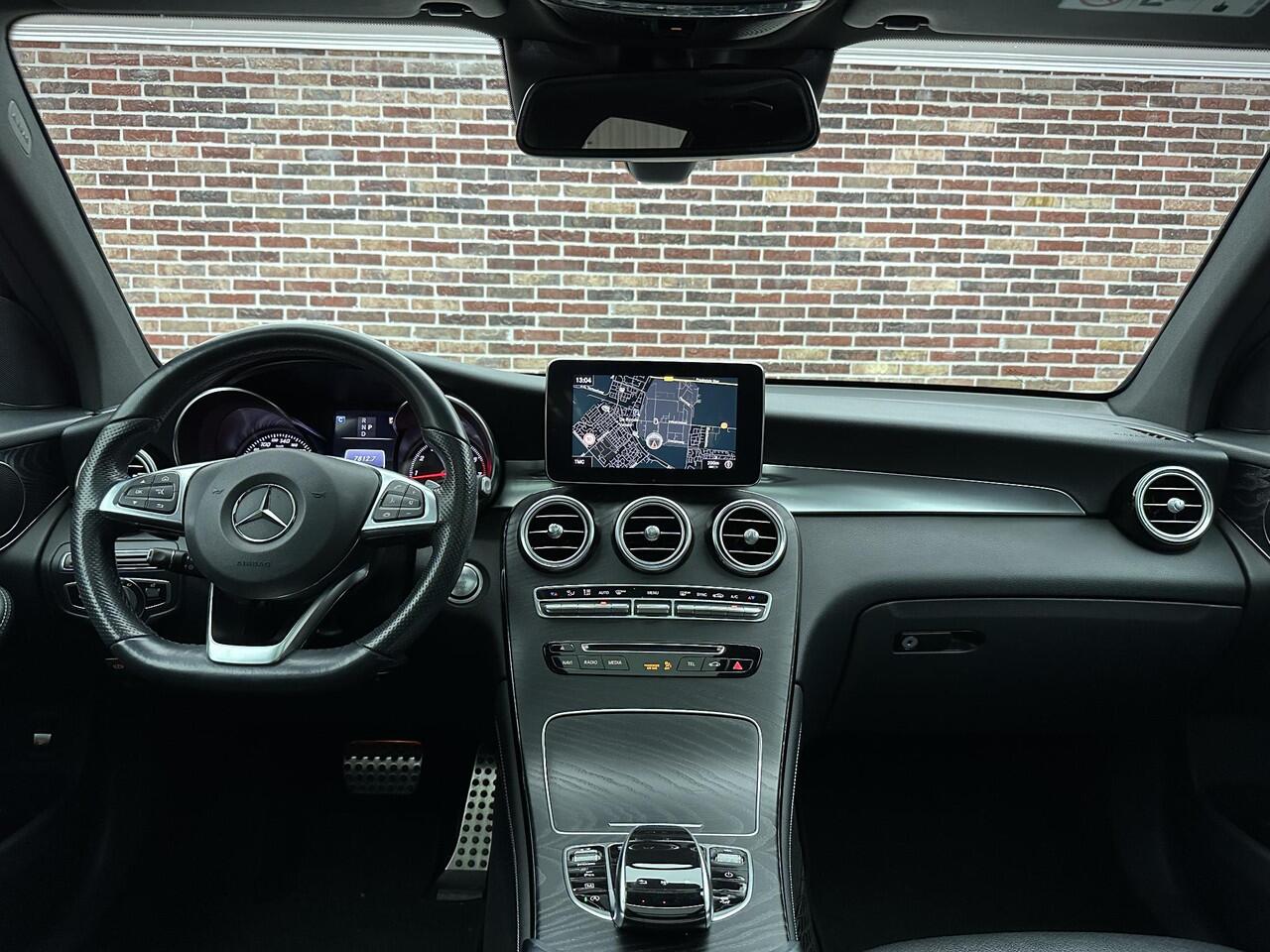 Mercedes-Benz GLC-KLASSE 250 4MATIC Business Solution AMG NL auto|Panoramadak|Dealer onderhouden