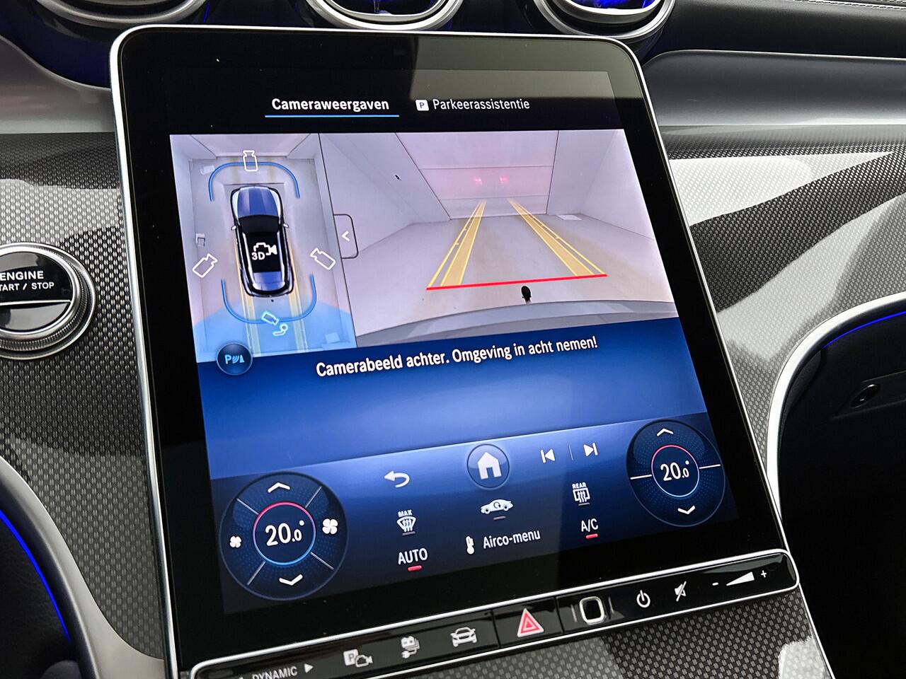 Mercedes-Benz GLC-KLASSE 300e 4MATIC Sport Edition | Premium pakket | Winter pakket | Nightpakket | Rijassistentiepakket Plus | Trekhaak | Digital Light | Smartphone integratie | Panoramaschuifdak | 360° camera |