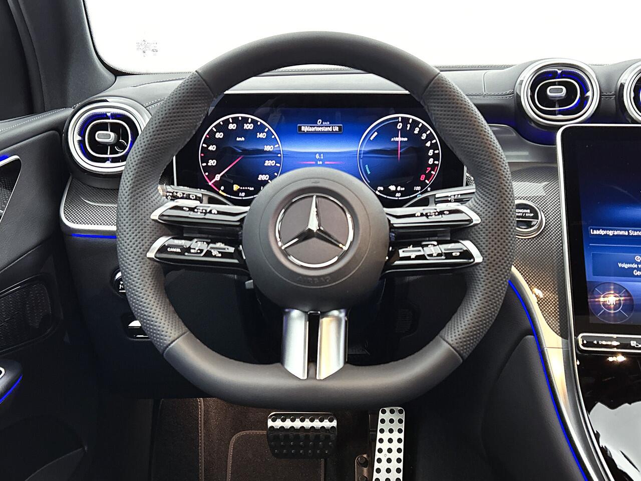 Mercedes-Benz GLC-KLASSE 400e 4MATIC Sport Edition | AMG Premium | Parkeerpakket met 360°-camera | KEYLESS GO-comfortpakket | EASY PACK achterklep | MBUX Augmented Reality | Memorypakket | 20 inch AMG velgen |