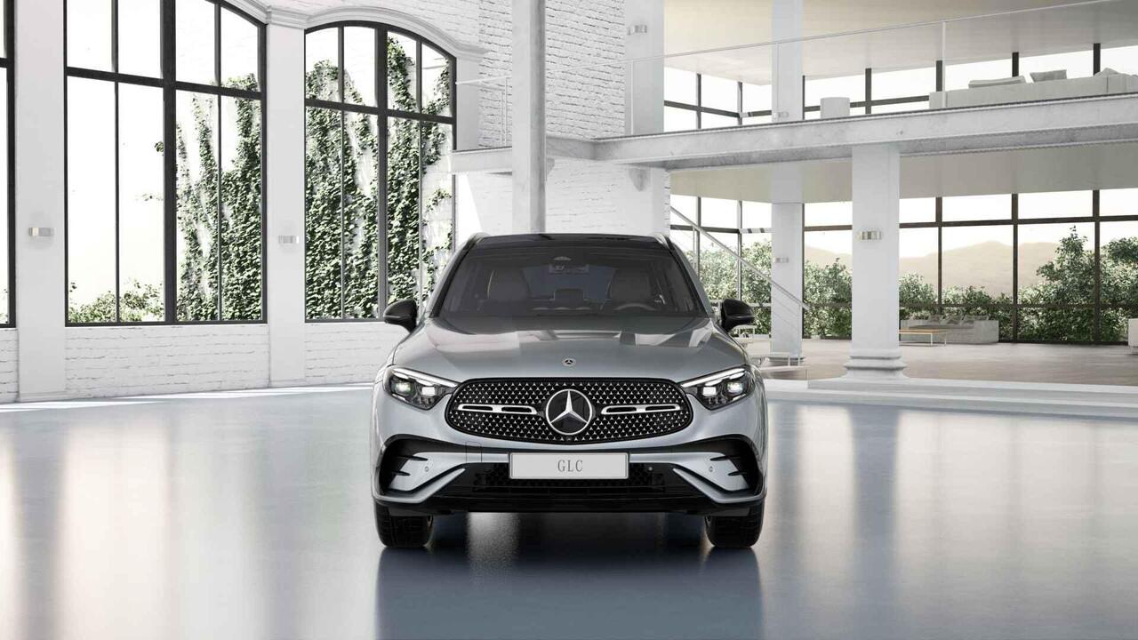 Mercedes-Benz GLC-KLASSE 300e 4MATIC Sport Edition | Panoramaschuifdak | Premium pakket | Nightpakket | 360° camera | Dodehoekassistent | DIGITAL LIGHT |