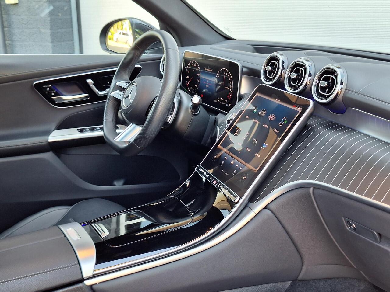 Mercedes-Benz GLC-KLASSE 400e 4MATIC AMG Line | Panoramadak | Trekhaak | Burmester | Airmatic | Achterasbesturing | 360? camera | HUD | DIGITAL LIGHT | Memory pakket | Keyless-GO | Elektrische achterklep