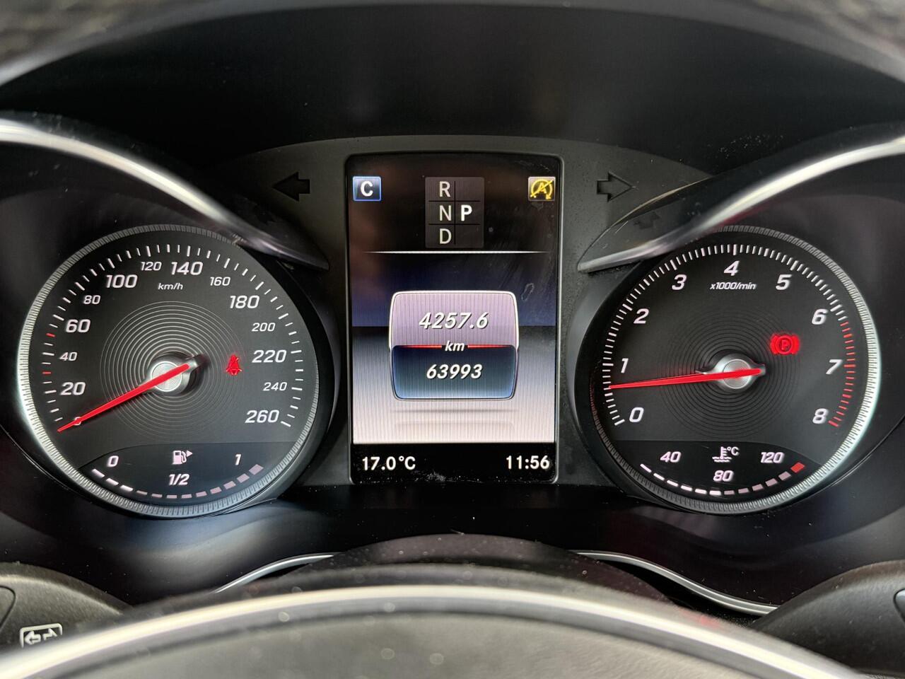 Mercedes-Benz GLC-KLASSE 250 4MATIC Premium Panorama dak