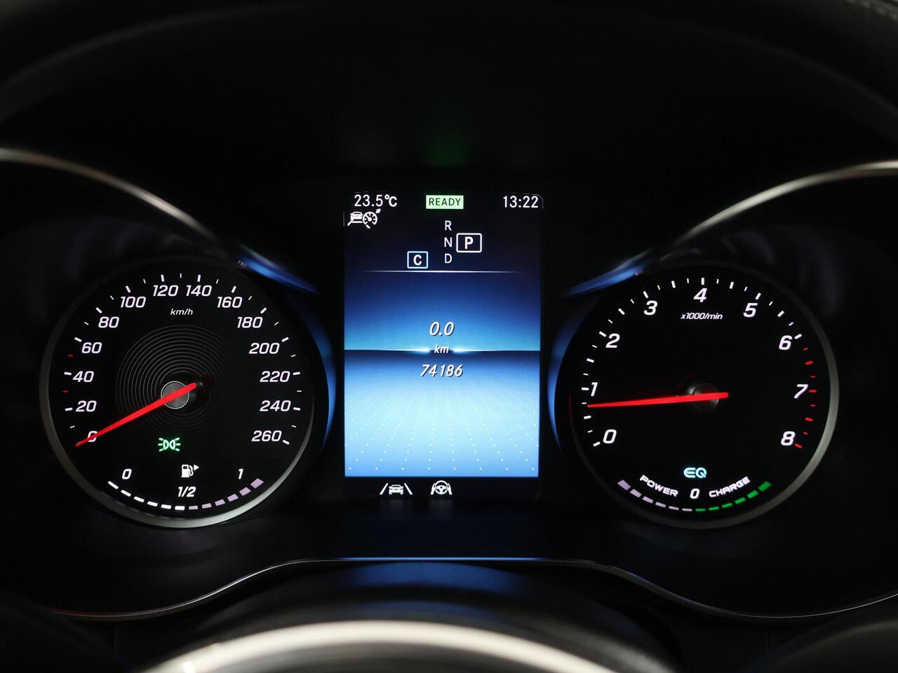 Mercedes-Benz GLC-KLASSE 200 4MATIC Premium | Stoelverwarming | Achteruitrijcamera | Widescreen | Sfeerverlichting |