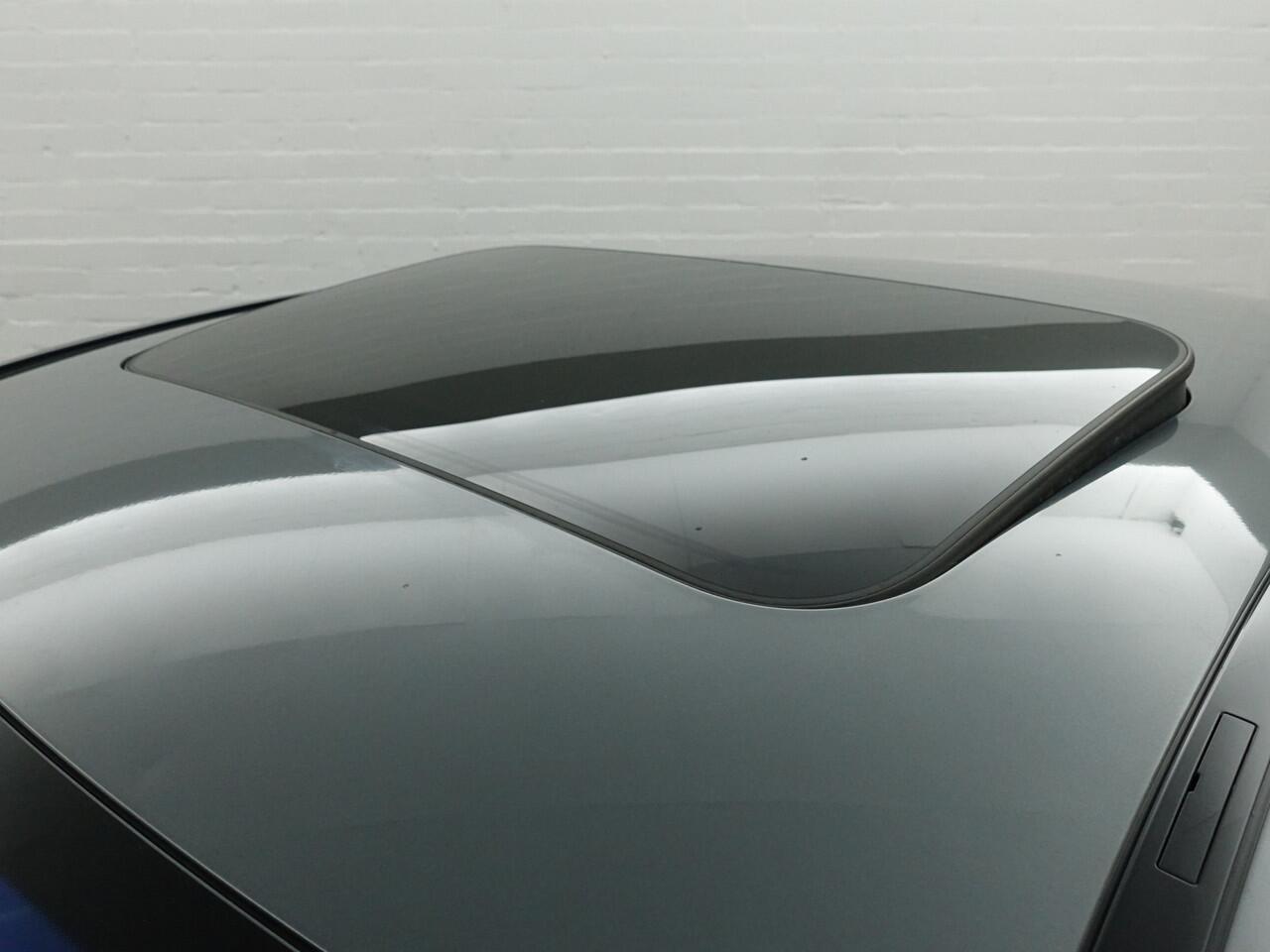 Mercedes-Benz GLC-KLASSE Coupé 250 4MATIC AMG Night Edition Premium Plus Aut- Schuifdak, Burmster, Memory, 360 camera, Treeplanken, Sfeerverlichting