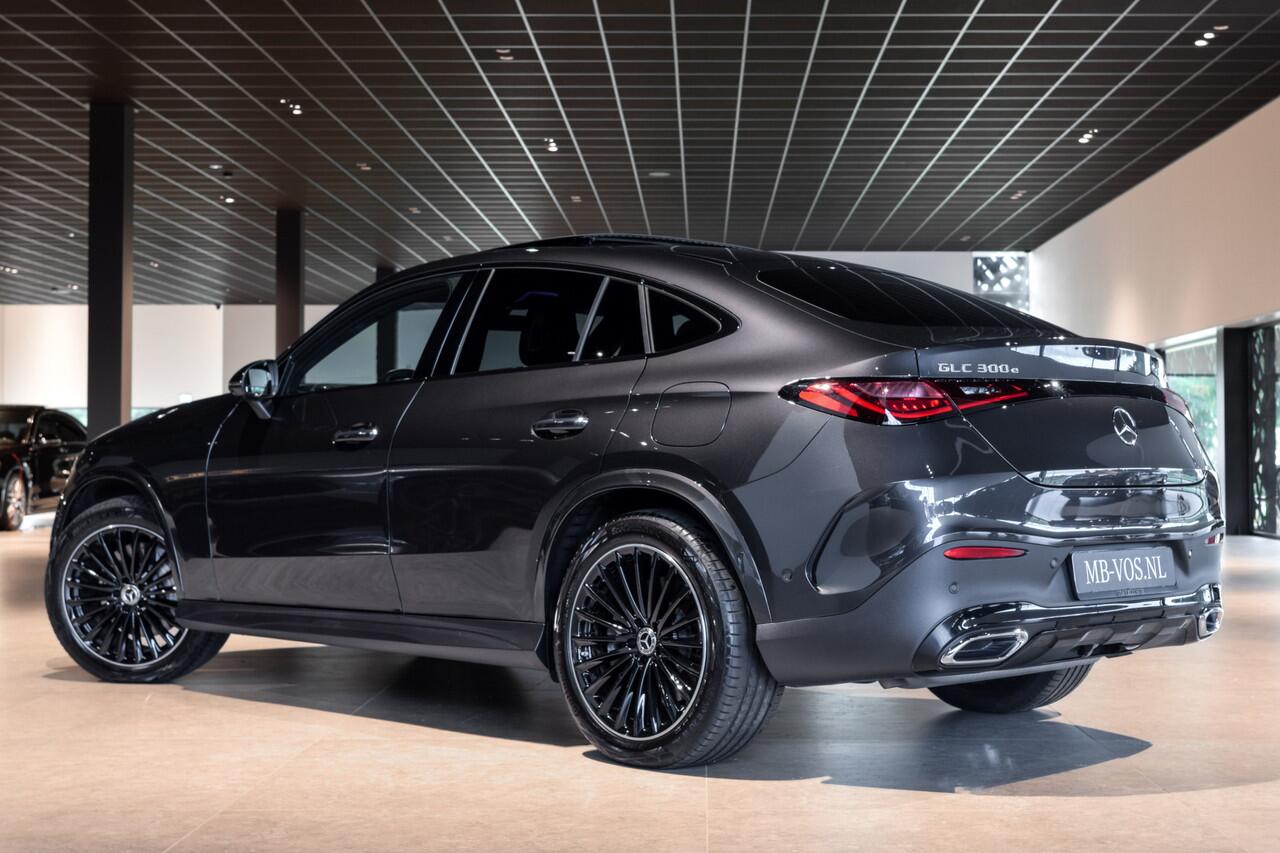 Mercedes-Benz GLC-KLASSE Coupé 300e 4-M AMG|Luchtvering|Achterassturing|ACC|Keyless|360|Mem|Burmester|Night|20"|Night|Trekhaak|Premium Plus