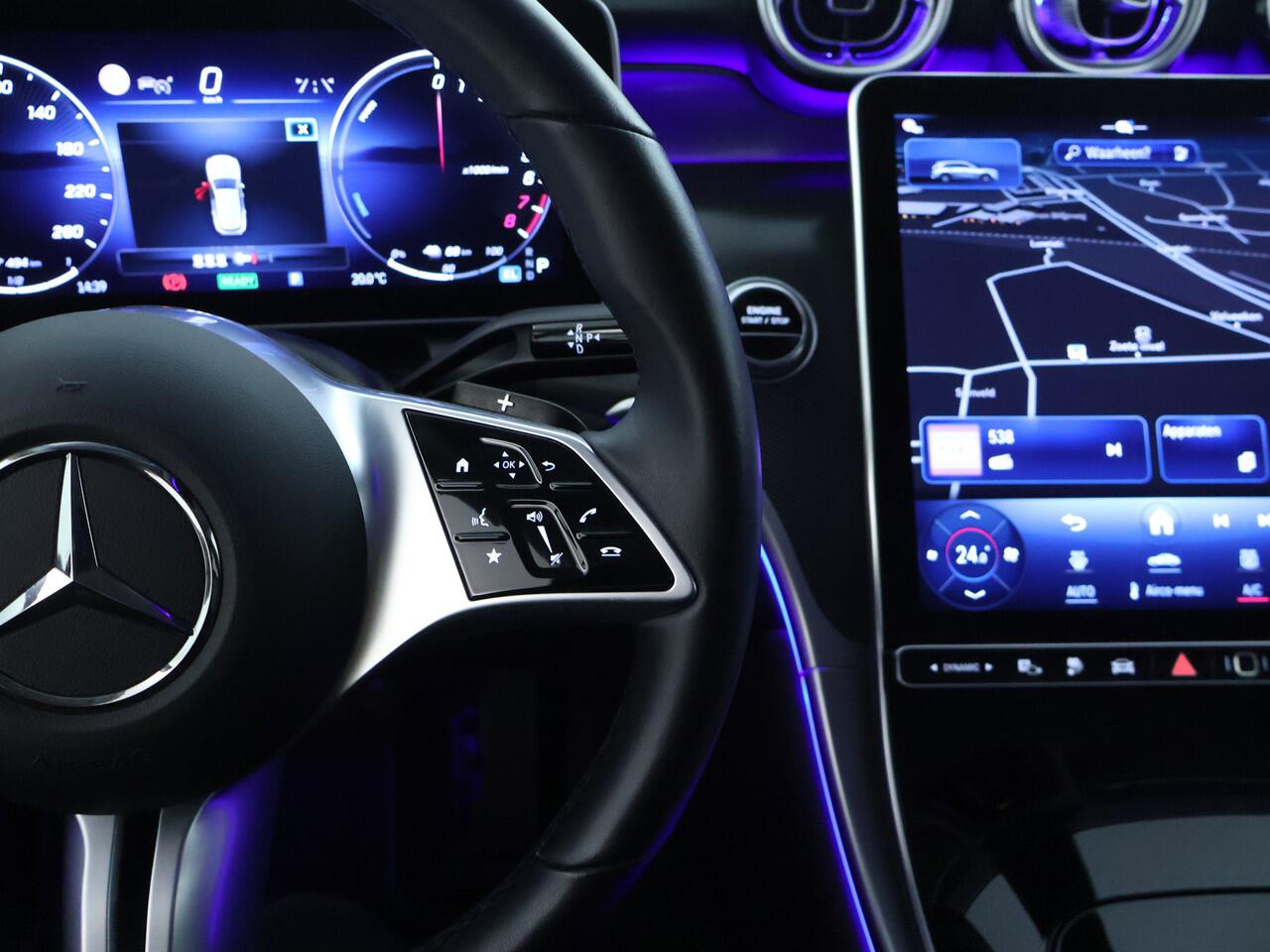 Mercedes-Benz GLC-KLASSE 300 e 4MATIC Plug-In Hybride | AVANTGARDE Advanced Plus | Trekhaak | Digital Koplampen | KEYLESS-GO Comfort-Pakket | Distronic | Memory Voorstoelen. Inclusief 24 maanden MB Certified garantie voor Europa.