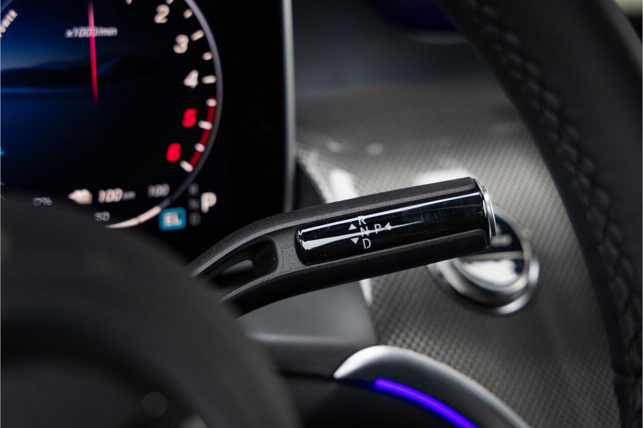 Mercedes-Benz GLC-KLASSE Coupé 300de 4MATIC AMG Line Alpingrau - Luchtvering