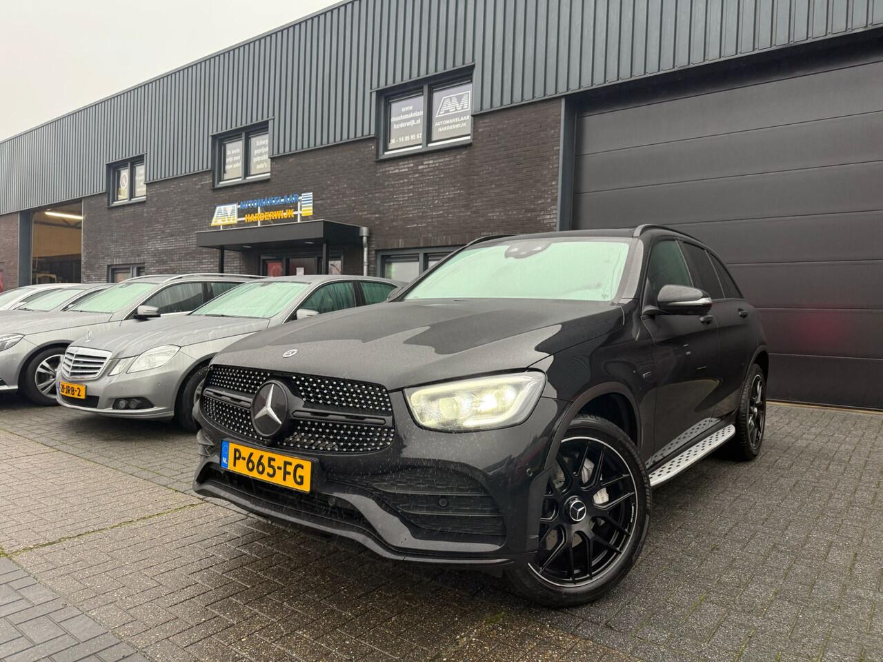 Mercedes-Benz GLC-KLASSE 300de 4MATIC Premium Plus | 2E EIGENAAR | PANO DAK | BURMESTER | NAVI | LED |