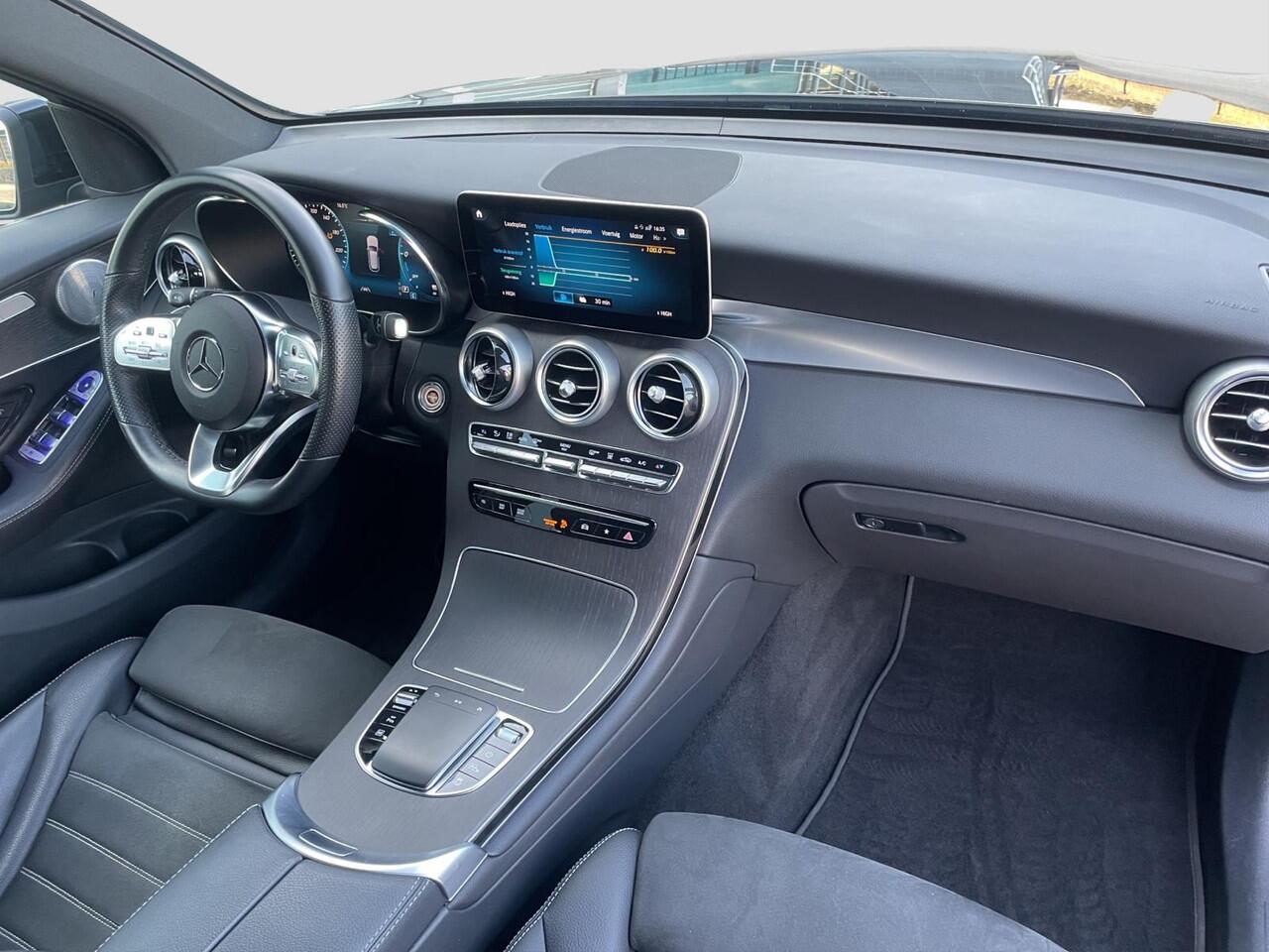Mercedes-Benz GLC-KLASSE 300e 4MATIC Business AMG | Trekhaak | Burmester | 360 Camera | Blindspot