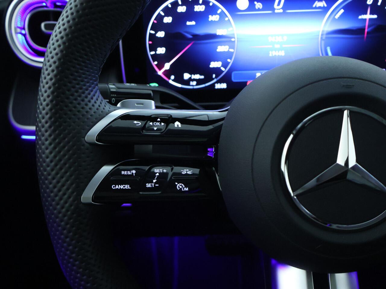 Mercedes-Benz GLC-KLASSE Coupé 300 e 4MATIC AMG Plug In Hybride | Trekhaak | Panorama Dak | Stuur- en Stoelverwarming | Digital Light | 360 gr Camera | Memory | Inclusief 24 maanden Mercedes-Benz Certified garantie voor Europa.