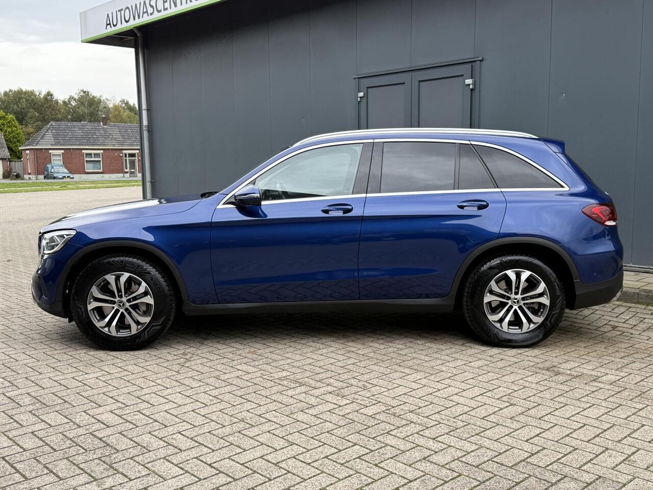 Mercedes-Benz GLC-KLASSE 200 Business Solution Limited Automaat / NL auto / Trekhaak Afneembaar (2000KG) / Navigatie / Facelift / Camera / Cruise Control / Stoelverwarming / Android&Apple Carplay / BSW / Origineel Nederlands NAP