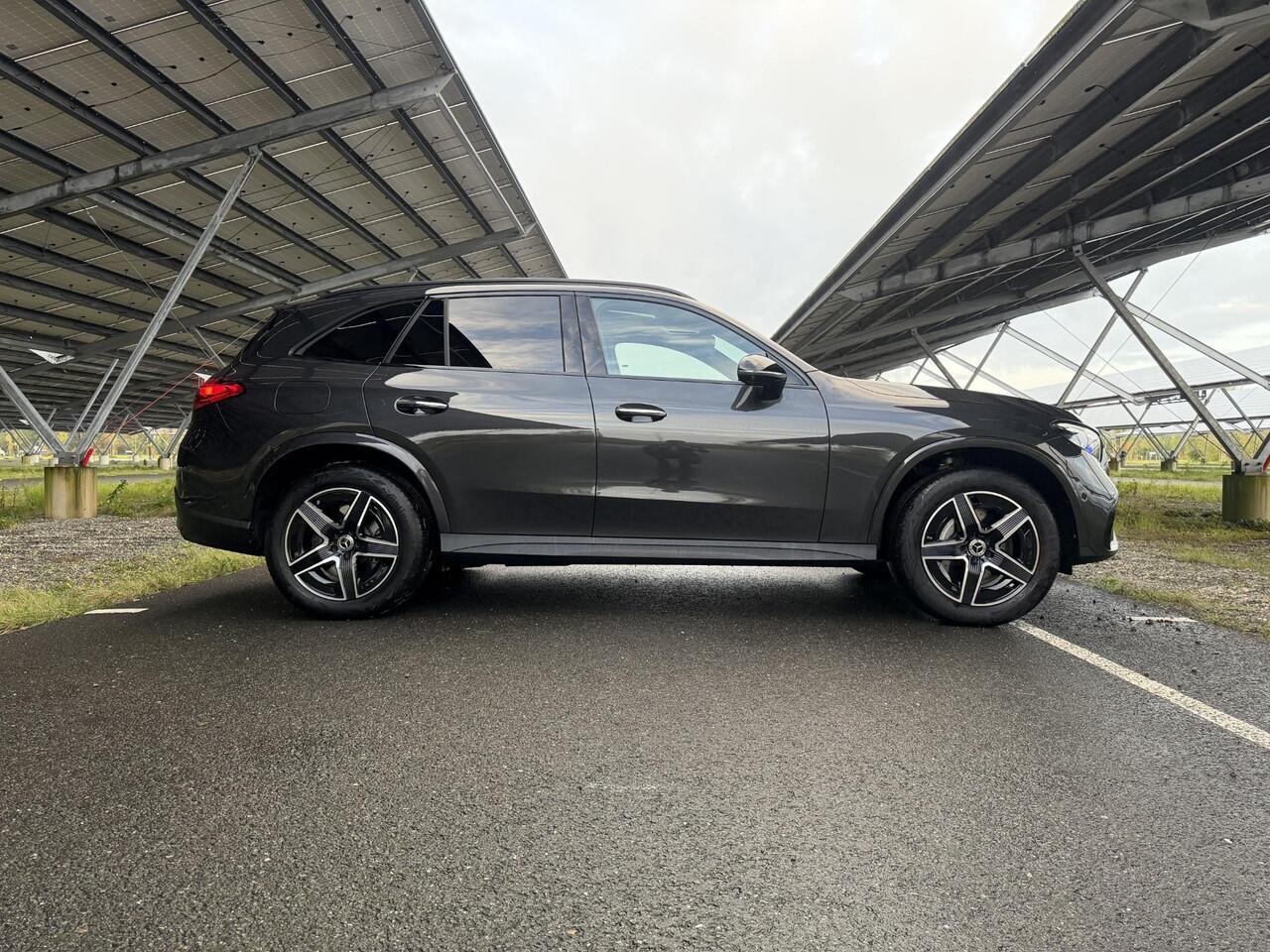 Mercedes-Benz GLC-KLASSE 400e 4MATIC AMG Line | Night | Panoramadak | Trekhaak | Memory stoelen | Digital light | Sfeerverlichting |