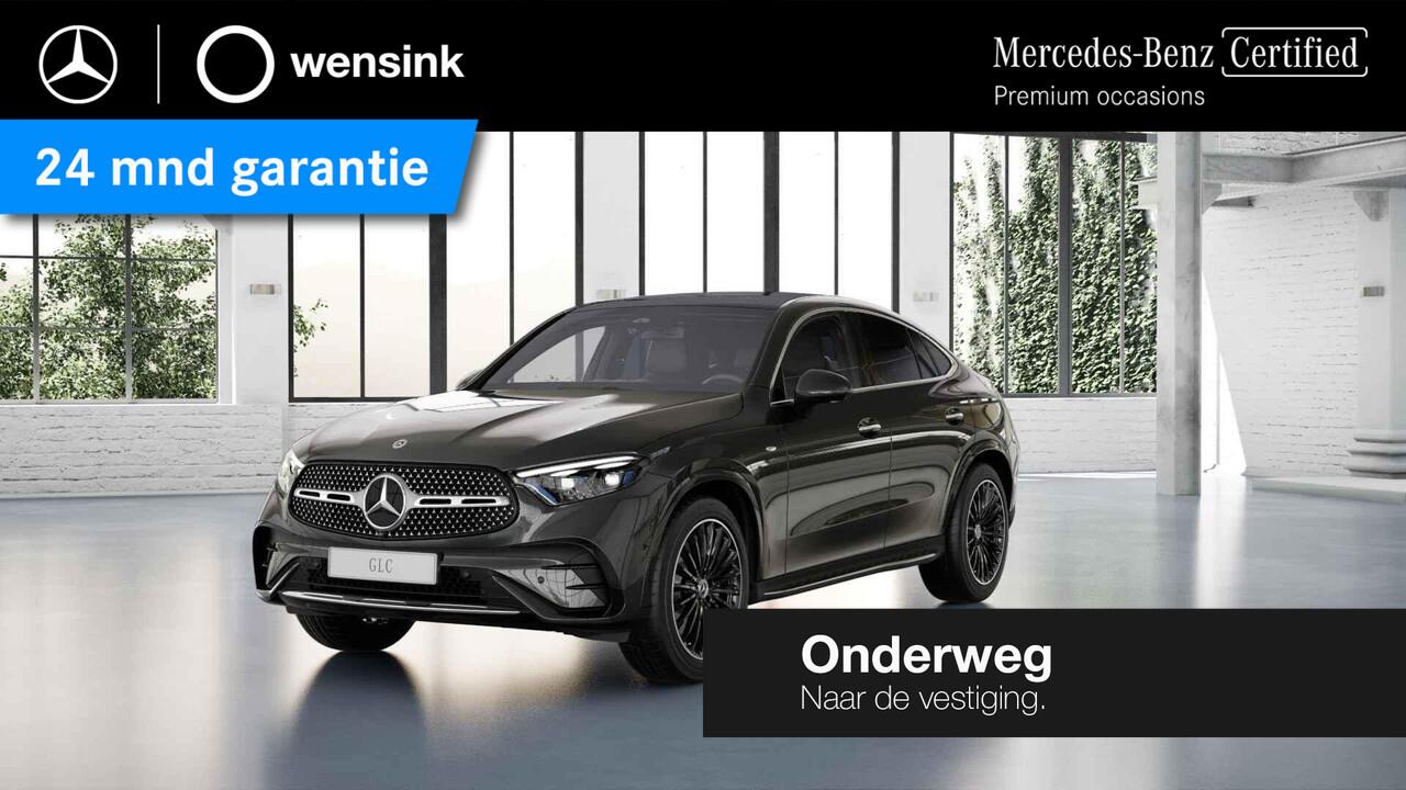Mercedes-Benz GLC-KLASSE Coupé 300e 4MATIC Sport Edition | Panoramaschuifdak | Premium plus | Head-up display | 20" velgen AMG Zwart | Treeplanken | 360° camera | Dodehoekassistent |