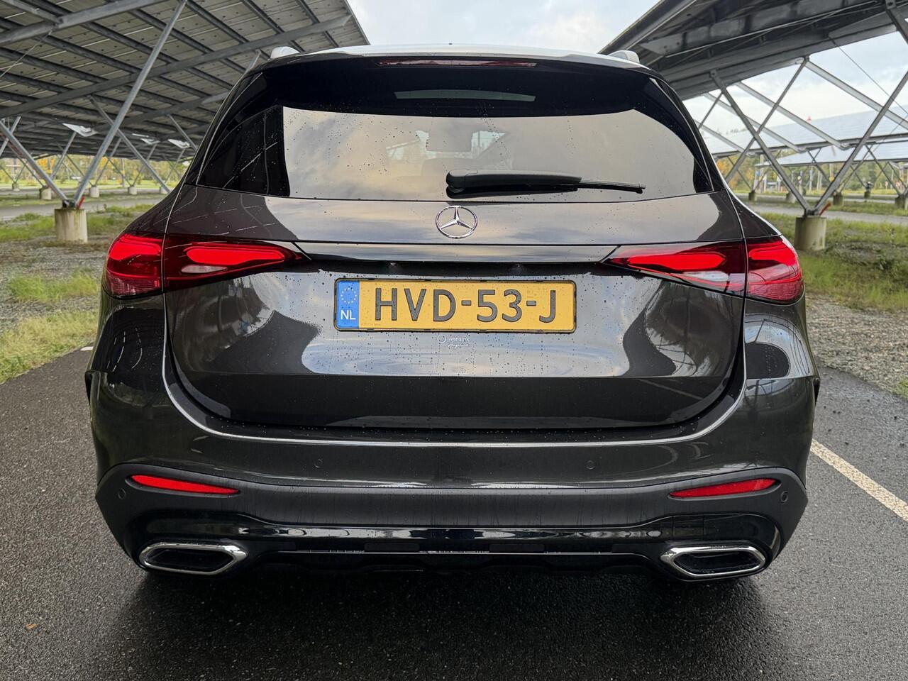 Mercedes-Benz GLC-KLASSE 400e 4MATIC AMG Line | Night | Panoramadak | Trekhaak | Memory stoelen | Digital light | Sfeerverlichting |