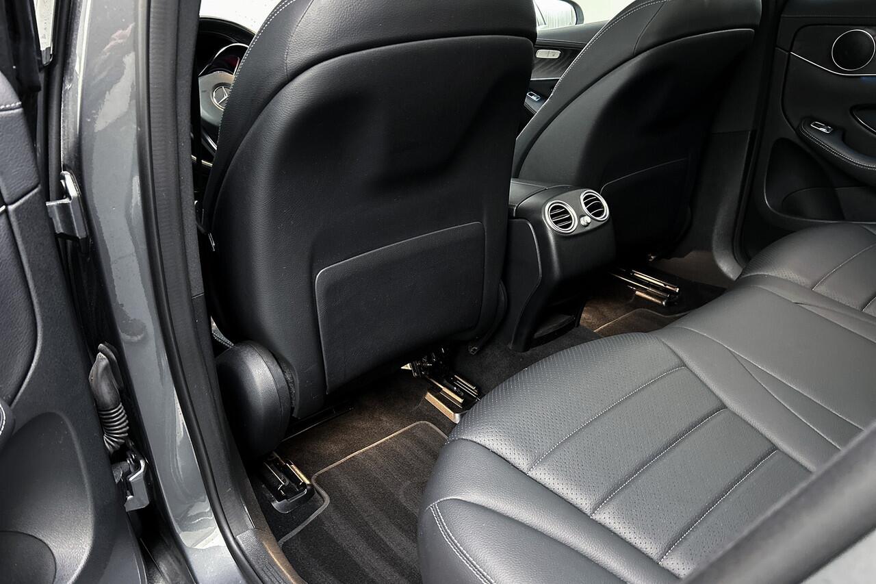 Mercedes-Benz GLC-KLASSE 350e 4MATIC Premium Plus | Elektrisch panoramadak | Leder | Camera | LED | Verwarmde stoelen